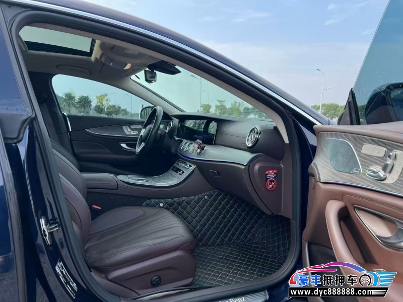 21年奔驰CLS轿车抵押车出售