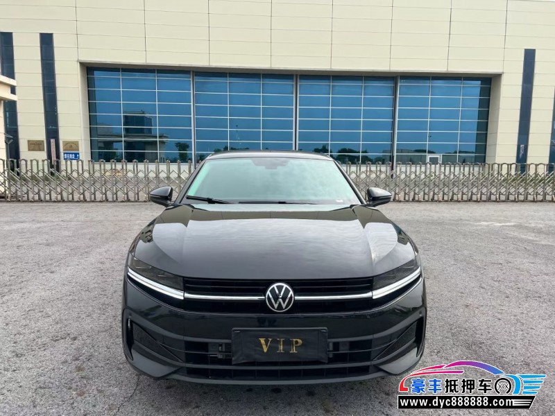 24年大众迈腾轿车抵押车出售