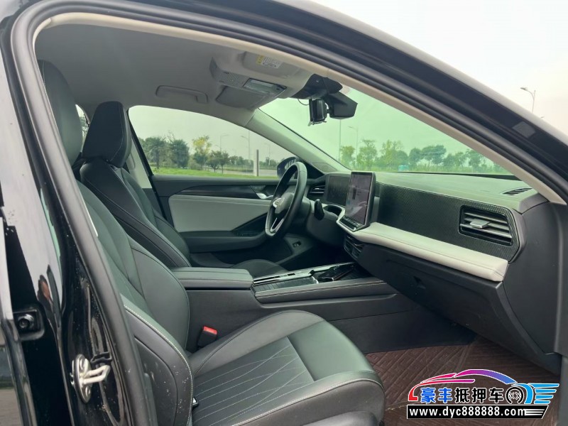 24年大众迈腾轿车抵押车出售