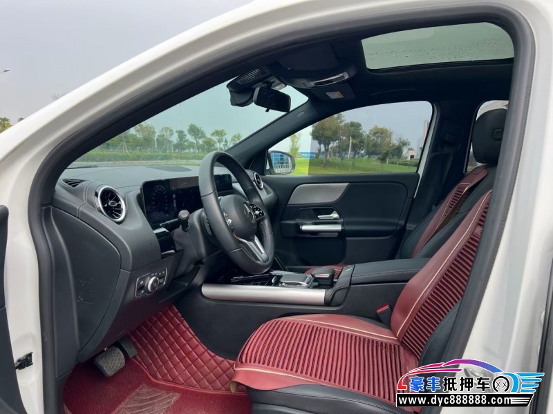 23年奔驰GLA轿车抵押车出售