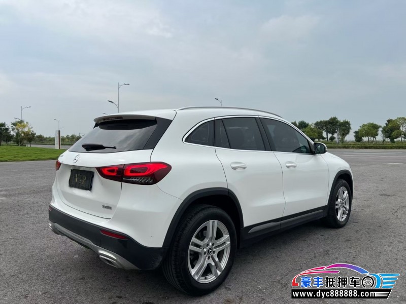 23年奔驰GLA轿车抵押车出售