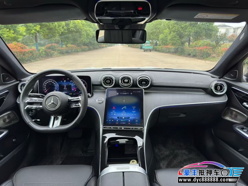 23年奔驰C轿车抵押车出售