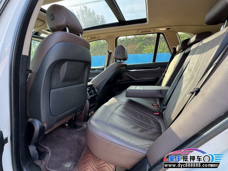 18年宝马X5轿车抵押车出售