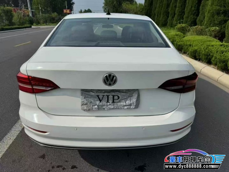 22年大众朗逸轿车抵押车出售