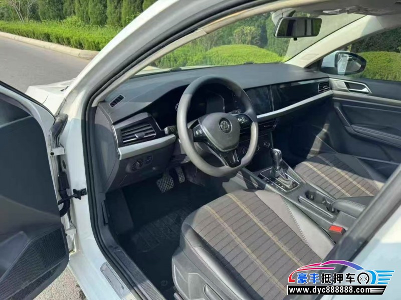 22年大众朗逸轿车抵押车出售