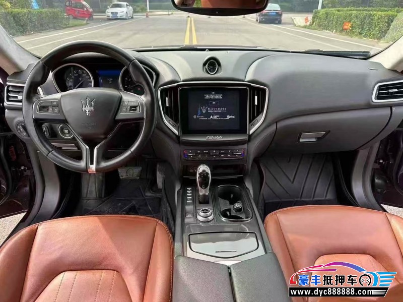 17年玛莎拉蒂Ghibli轿车抵押车出售