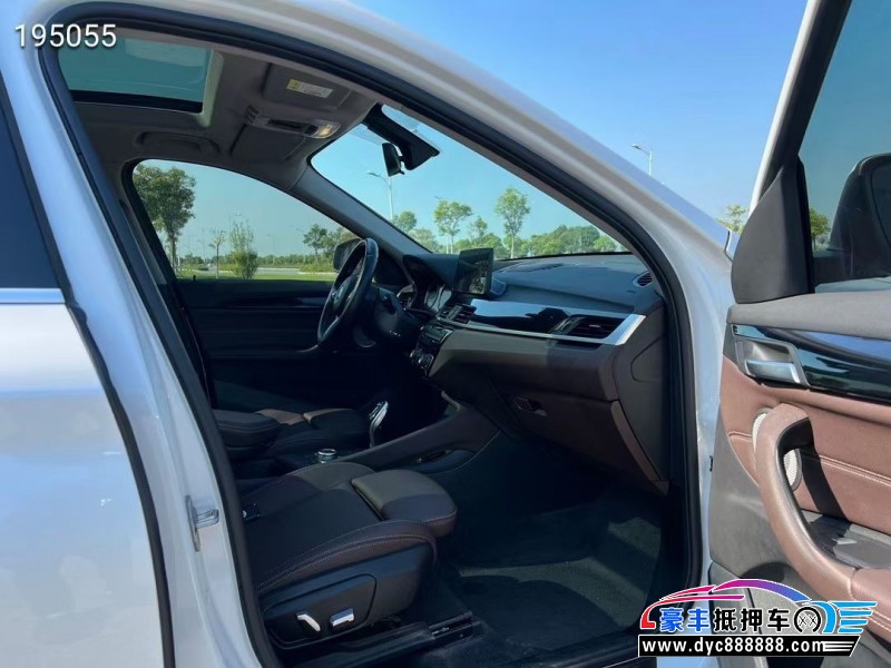 22年宝马X1轿车抵押车出售