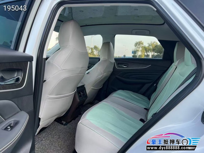 24年启辰大V轿车抵押车出售