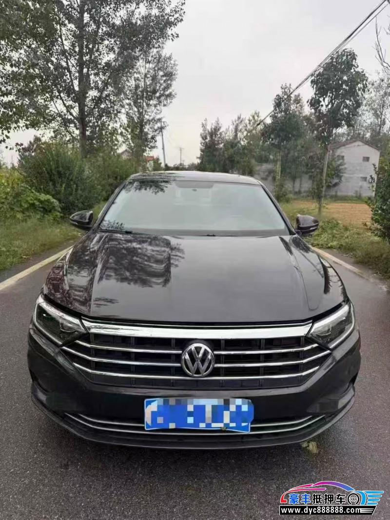 19年大众速腾轿车抵押车出售