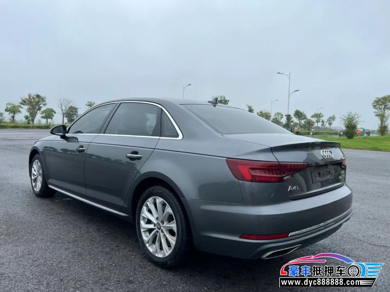 20年奥迪A4L轿车抵押车出售
