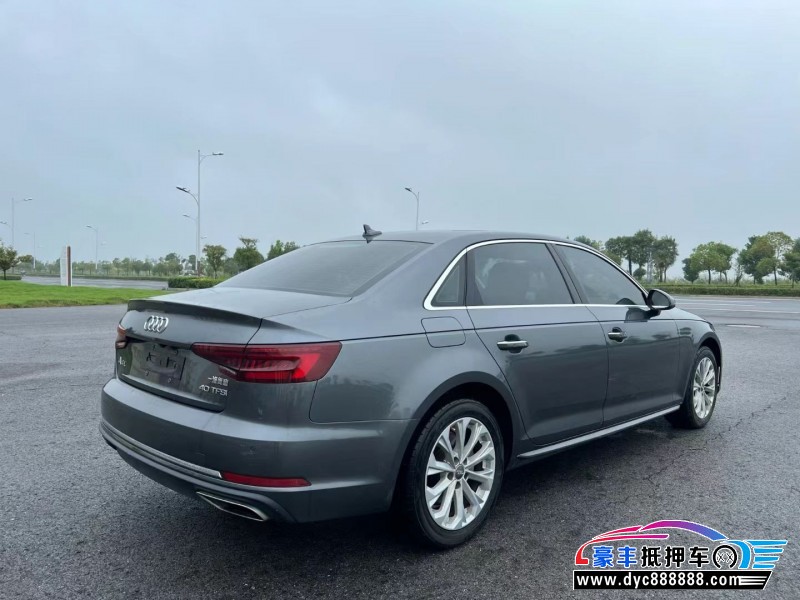20年奥迪A4L轿车抵押车出售