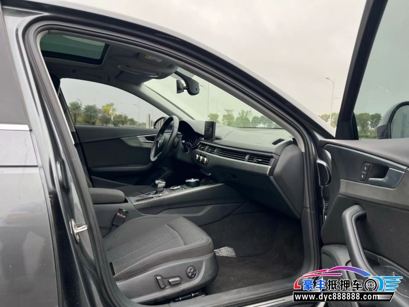 20年奥迪A4L轿车抵押车出售