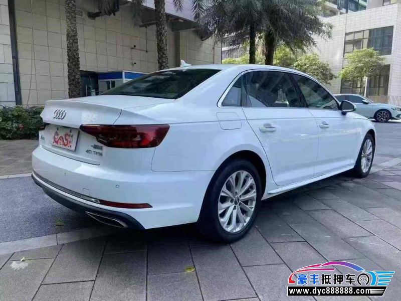 20年奥迪A4L轿车抵押车出售