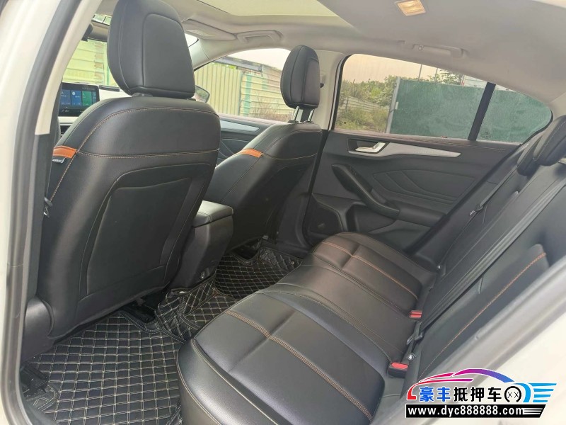 23年福特福克斯轿车抵押车出售