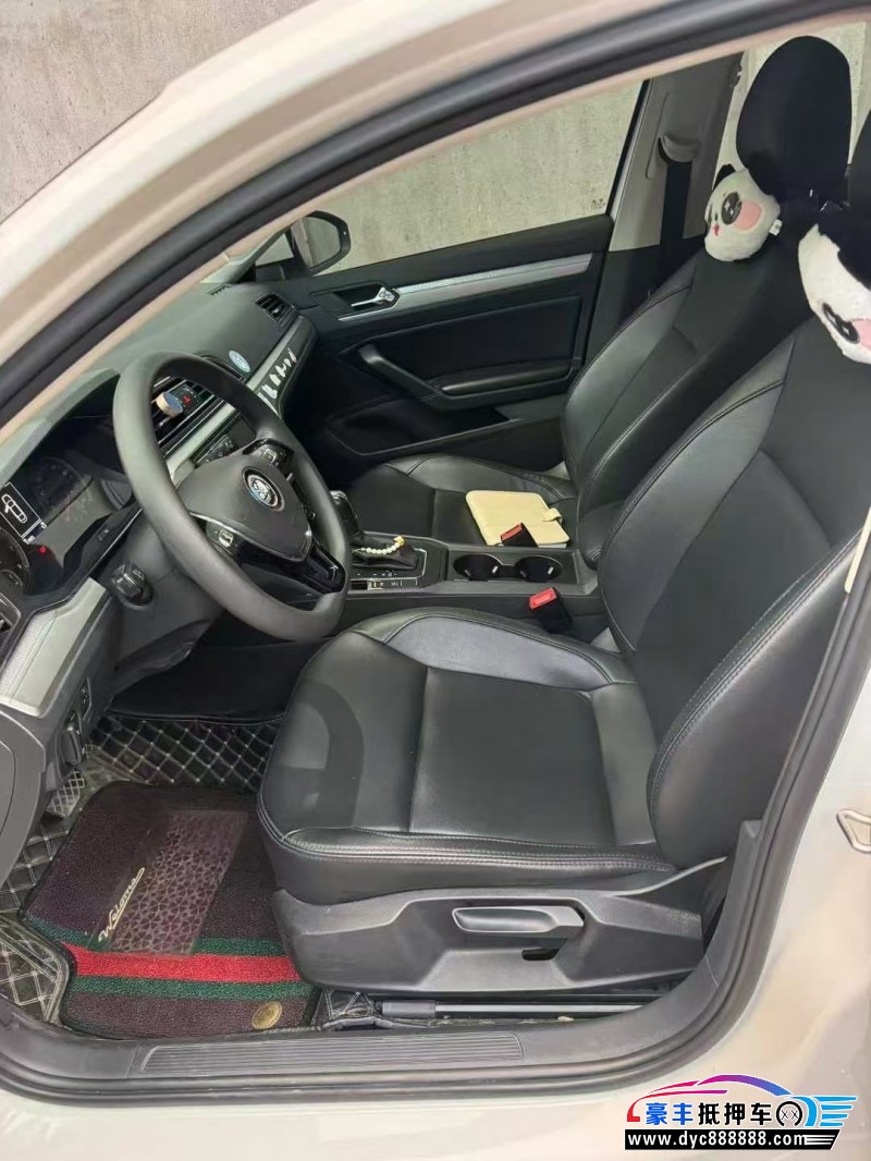 19年大众凌渡轿车抵押车出售