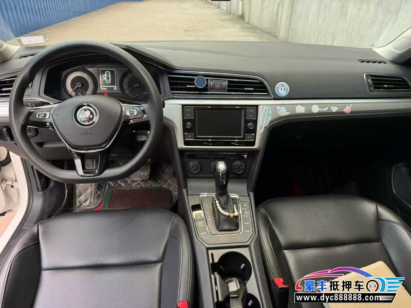 19年大众凌渡轿车抵押车出售