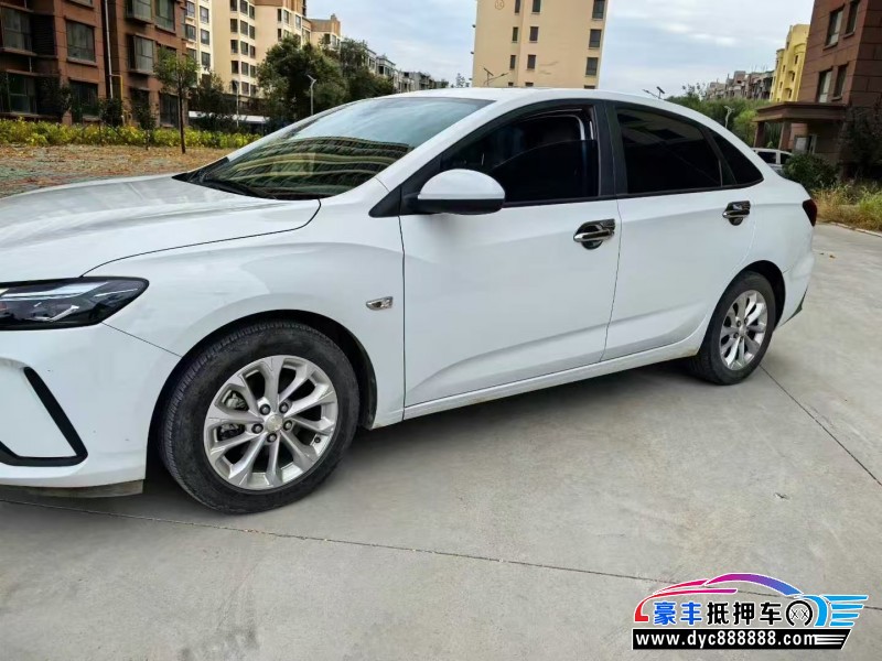 23年雪佛兰科鲁泽轿车抵押车出售