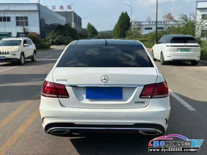 16年奔驰E轿车抵押车出售