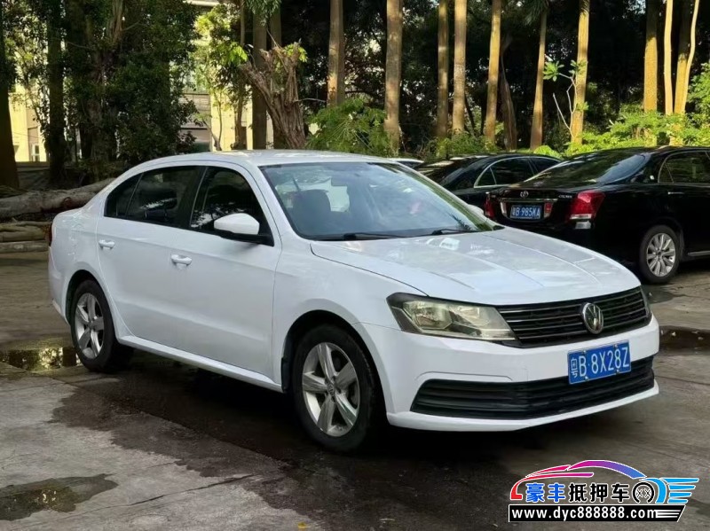 19年大众朗逸轿车抵押车出售