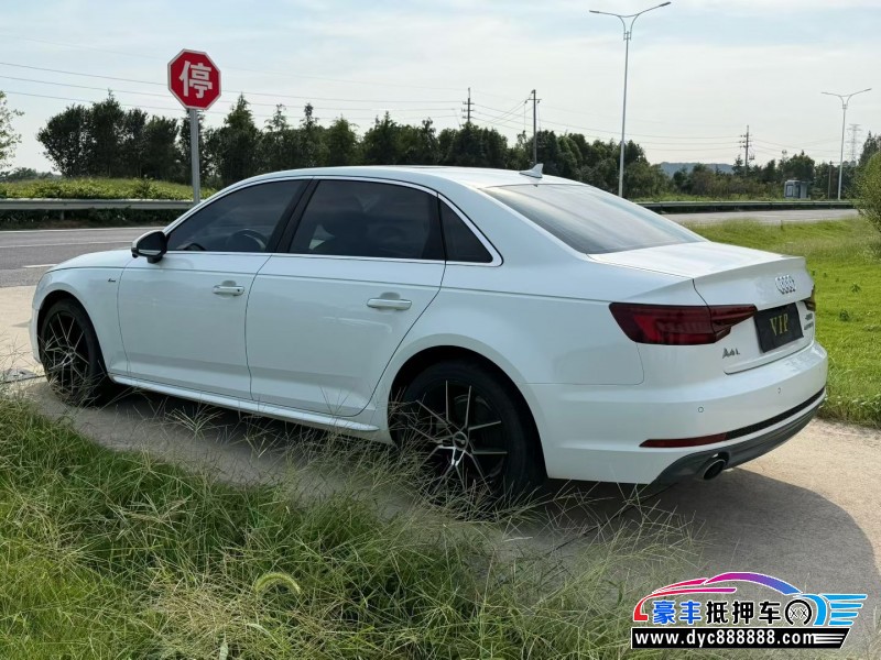 18年奥迪A4L轿车抵押车出售