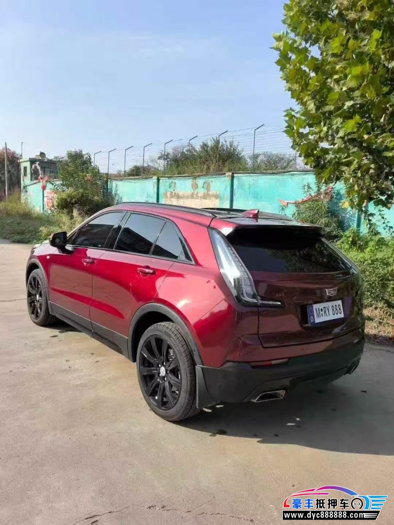 19年凯迪拉克XT4轿车抵押车出售
