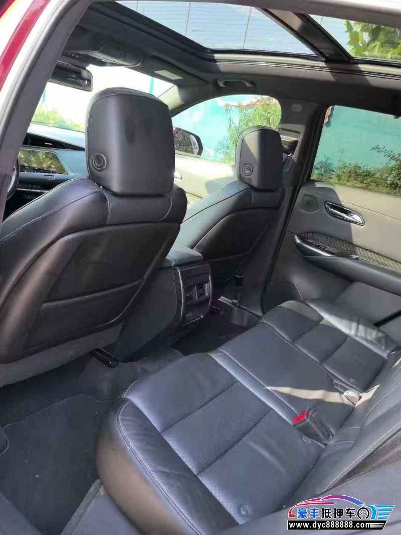 19年凯迪拉克XT4轿车抵押车出售