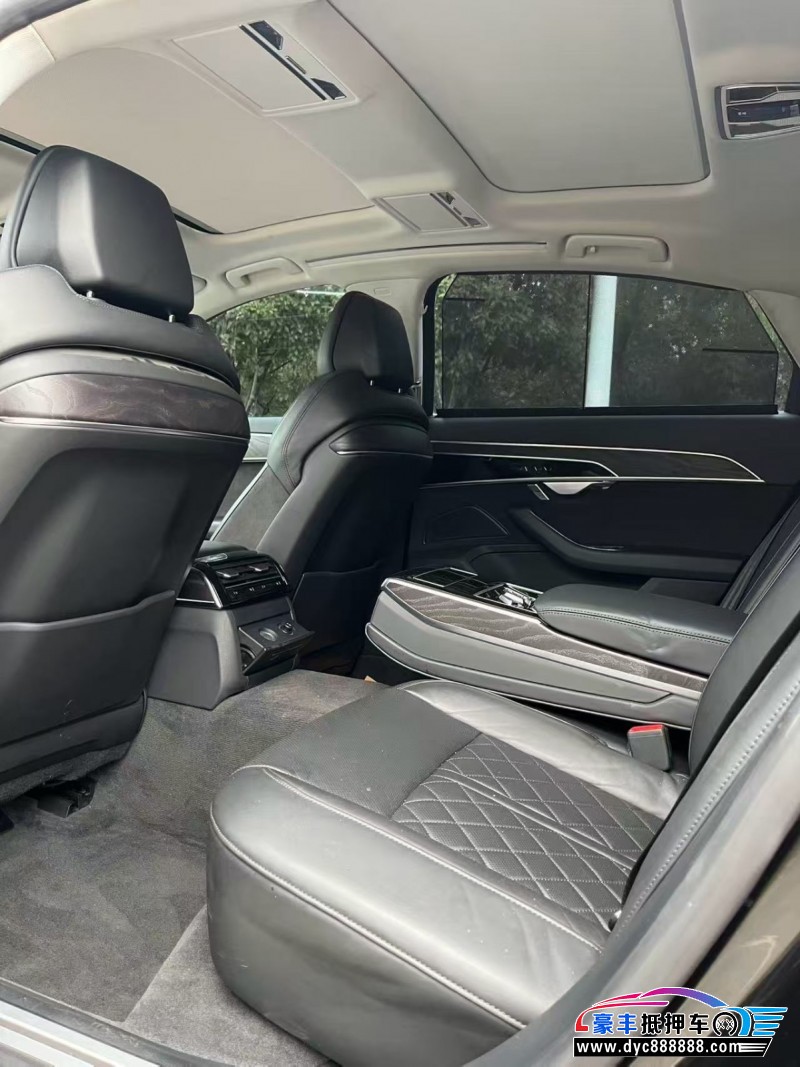 21年奥迪A8L轿车抵押车出售