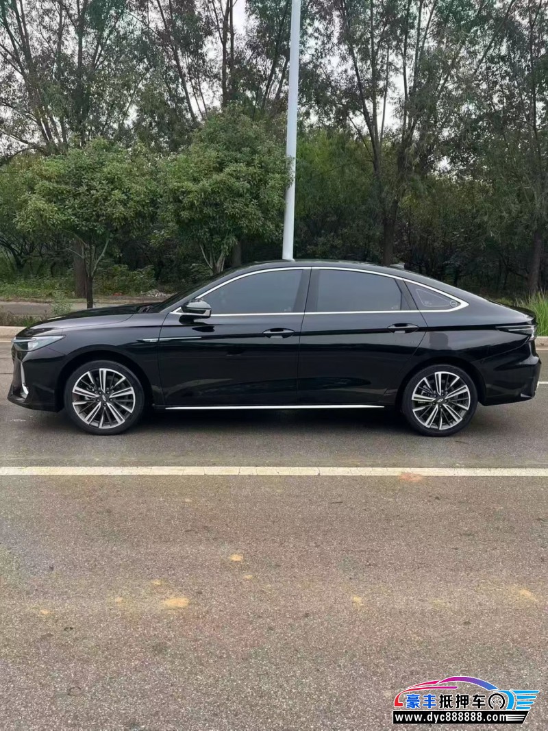 25年奇瑞艾瑞泽轿车抵押车出售