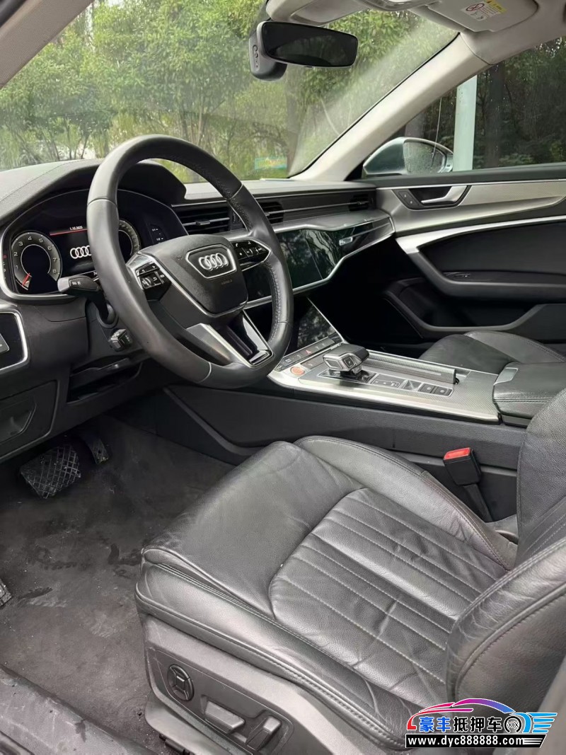 19年奥迪A6L轿车抵押车出售