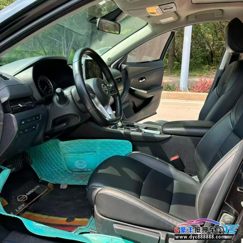 20年日产轩逸轿车抵押车出售