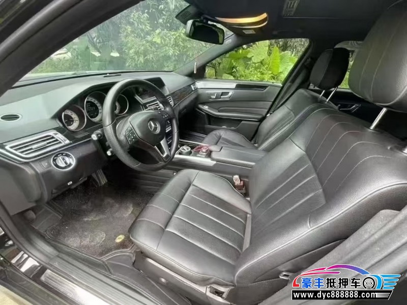 16年奔驰E轿车抵押车出售