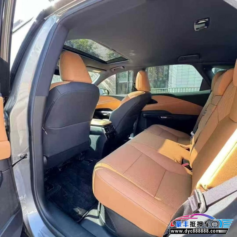 24年雷克萨斯RX轿车抵押车出售