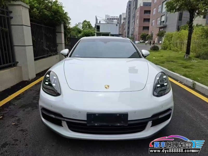 18年保时捷帕纳梅拉轿车抵押车出售