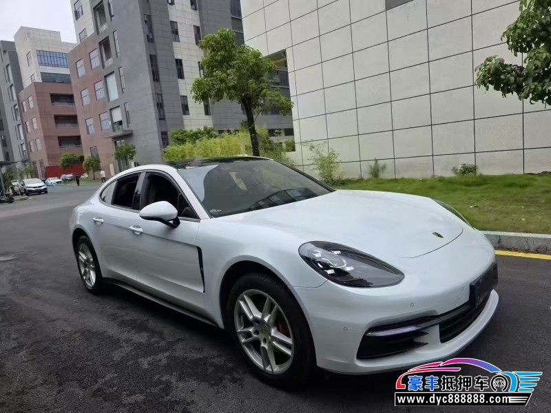 18年保时捷帕纳梅拉轿车抵押车出售