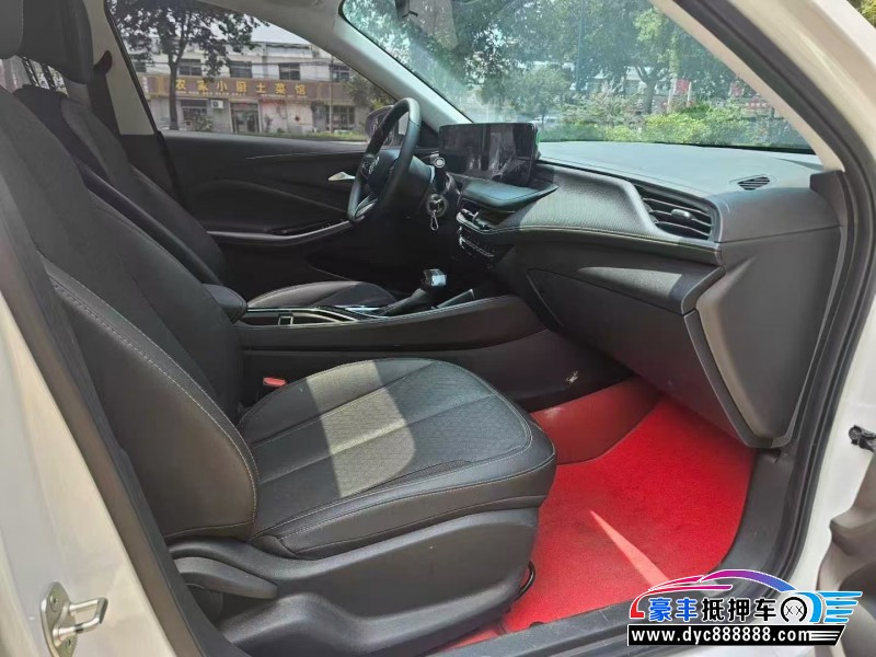 23年别克威朗轿车抵押车出售