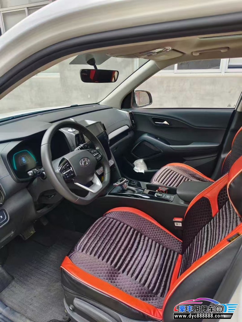 21年现代ix35轿车抵押车出售