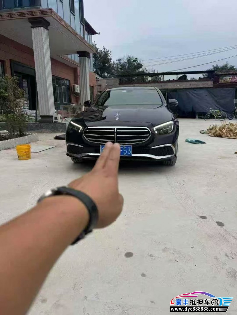 20年奔驰E轿车抵押车出售