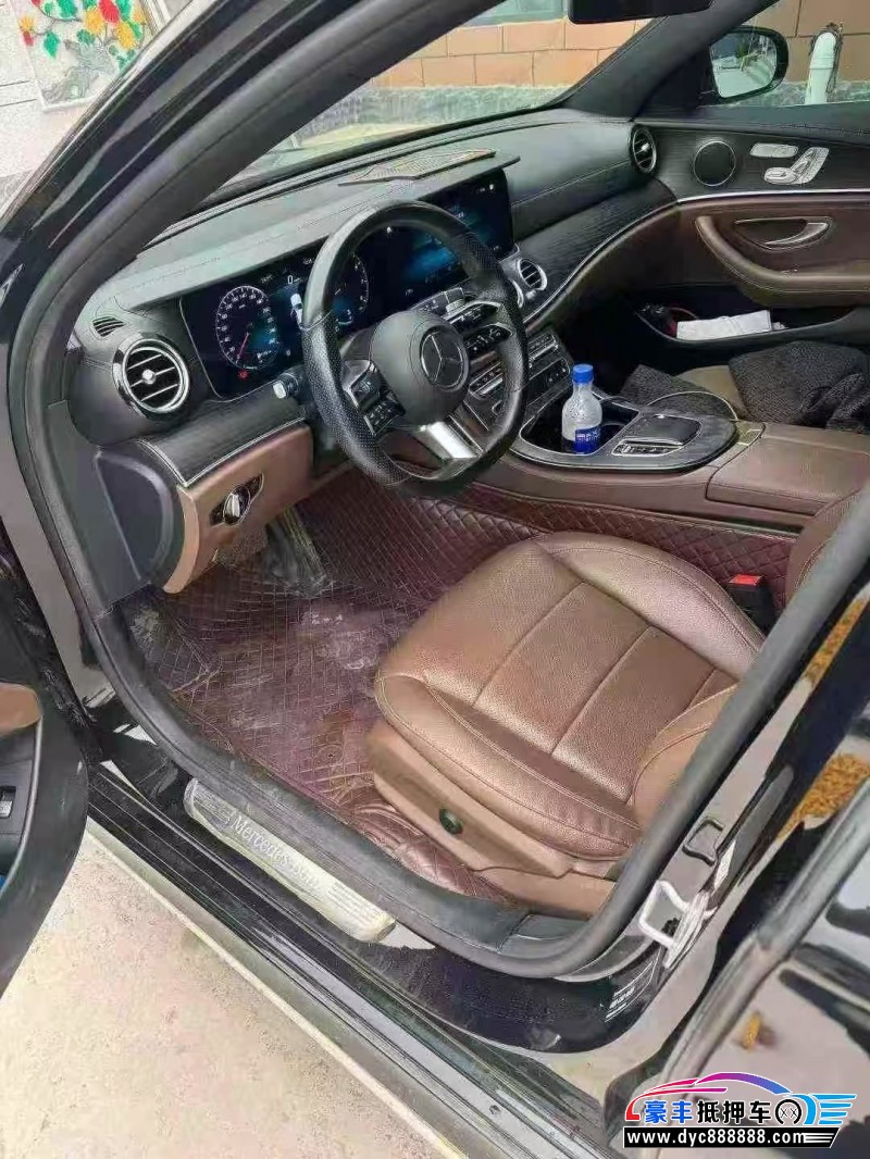 20年奔驰E轿车抵押车出售