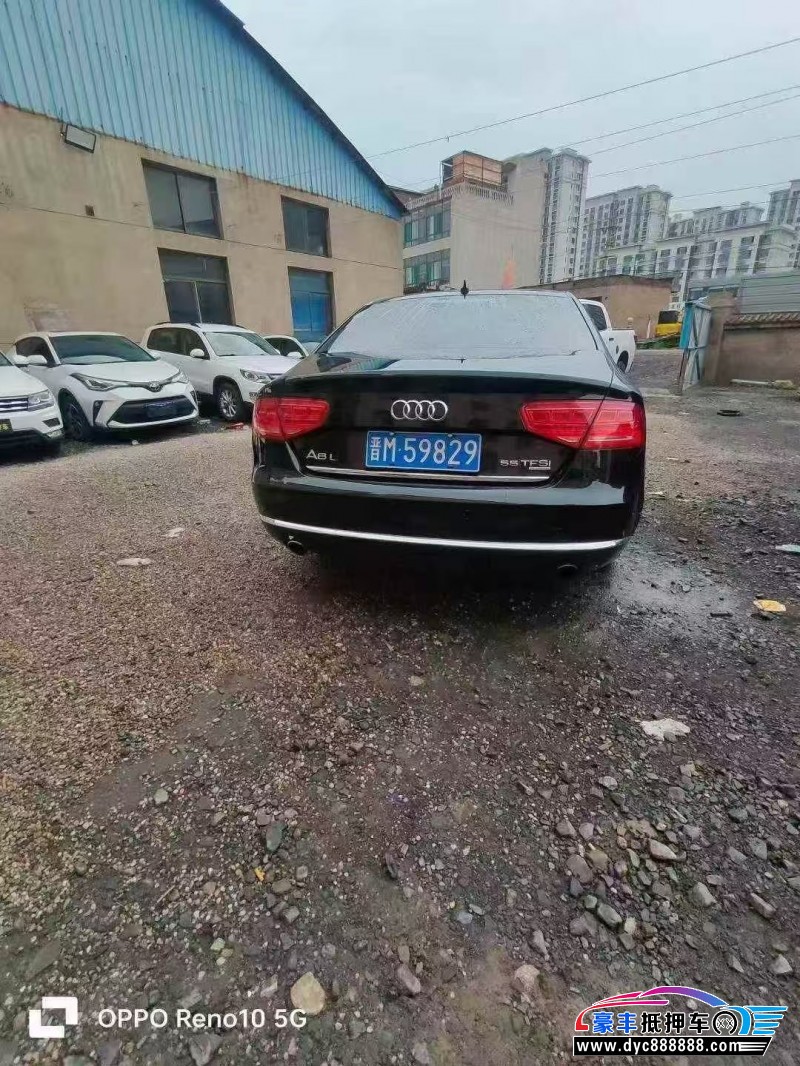12年奥迪A8L轿车抵押车出售