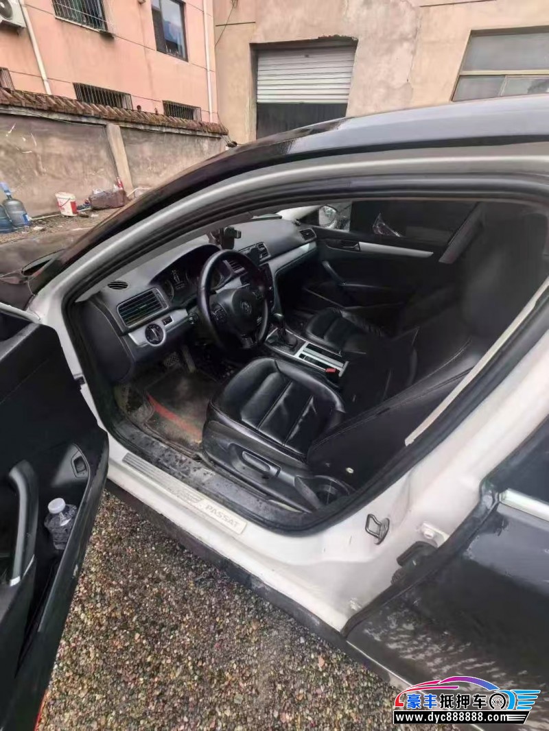 15年大众帕萨特轿车抵押车出售