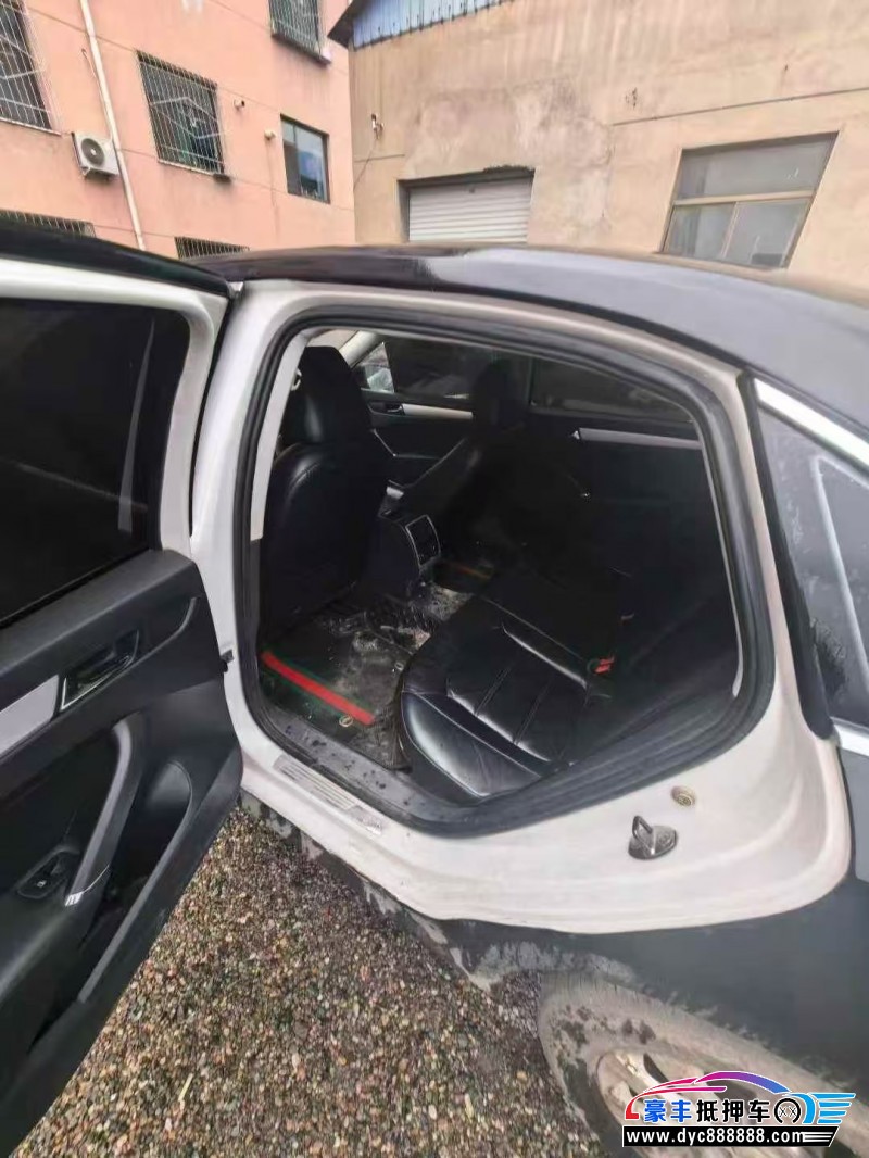 15年大众帕萨特轿车抵押车出售