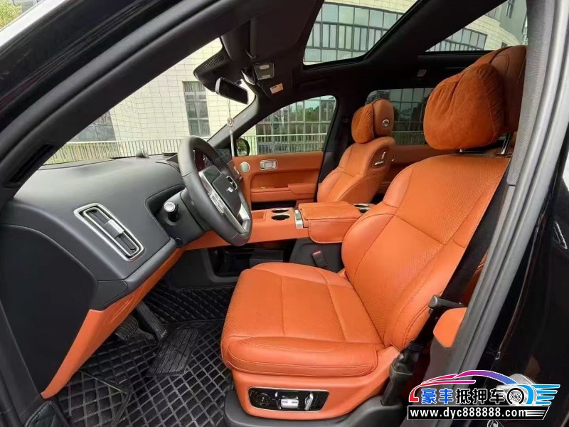 23年理想L8轿车抵押车出售