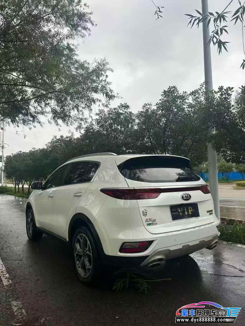 21年起亚KX5轿车抵押车出售