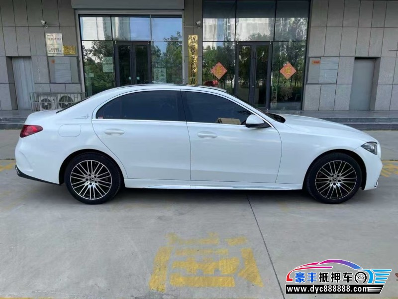 23年奔驰C轿车抵押车出售