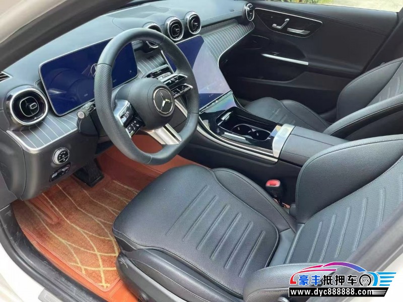 23年奔驰C轿车抵押车出售