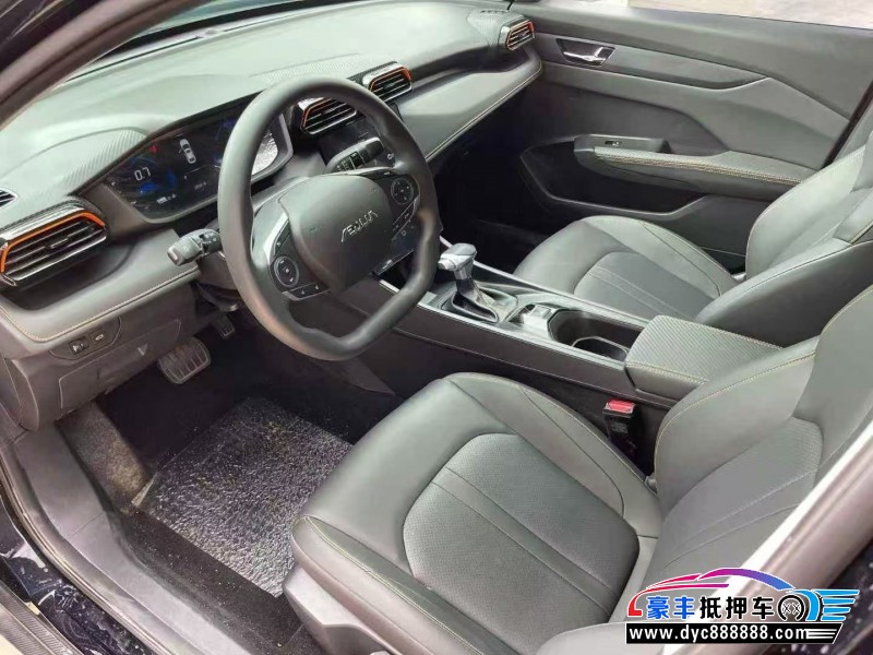 25年东风风神奕炫轿车抵押车出售