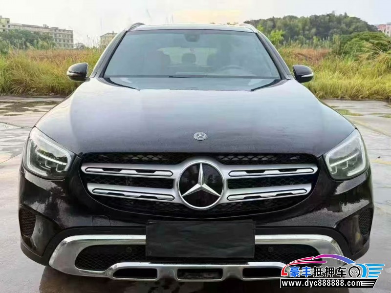 21年奔驰GLC轿车抵押车出售