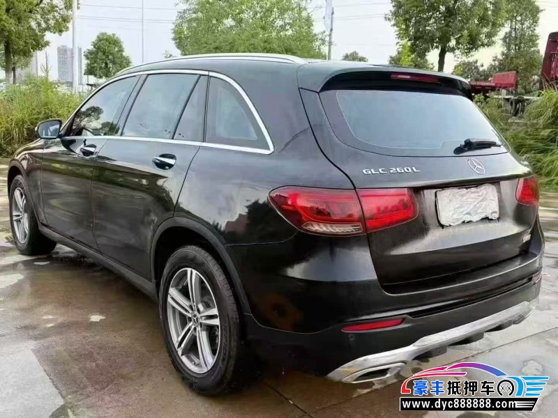 21年奔驰GLC轿车抵押车出售