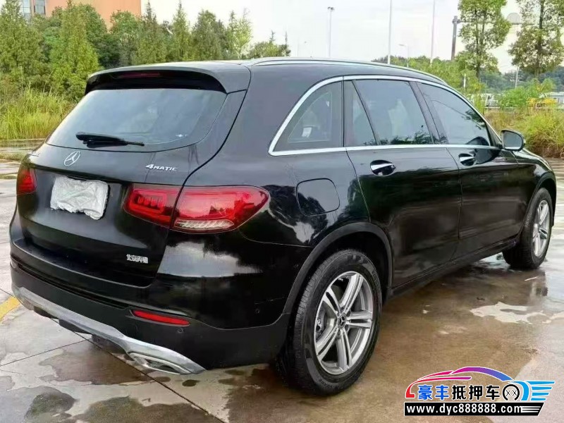 21年奔驰GLC轿车抵押车出售