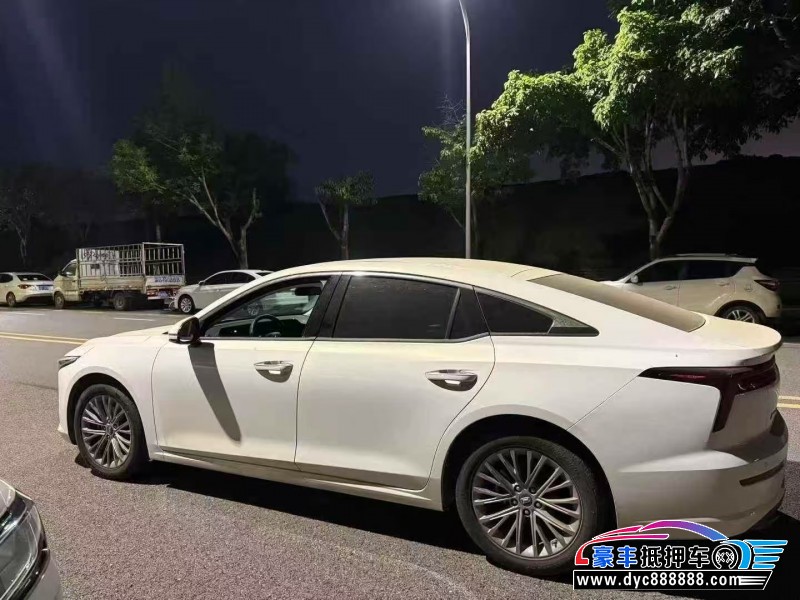 24年奔腾B70轿车抵押车出售